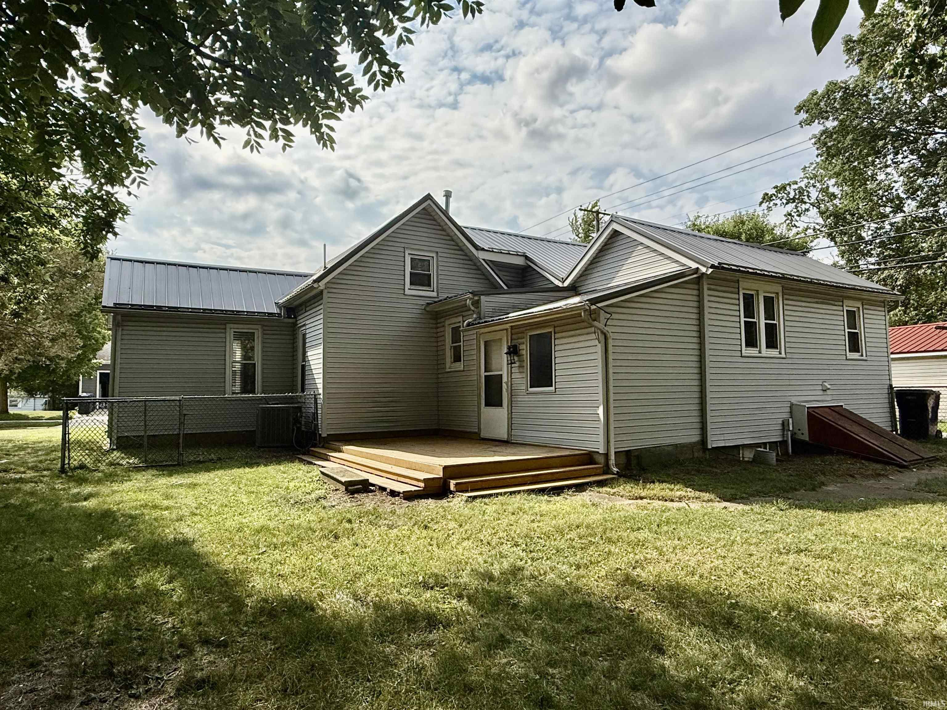 117 S Sherman Street Warsaw IN 46580