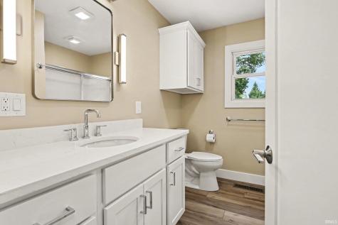 708 W Superior Street Osceola IN 46561