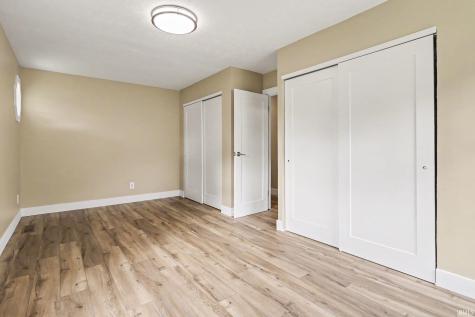 708 W Superior Street Osceola IN 46561