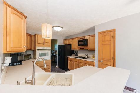 2404 N Benton Road Muncie IN 47304