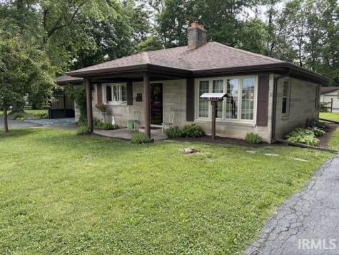 416 N Mccullum Street Knightstown IN 46148