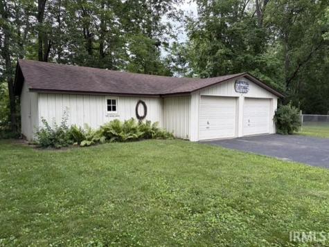 416 N Mccullum Street Knightstown IN 46148
