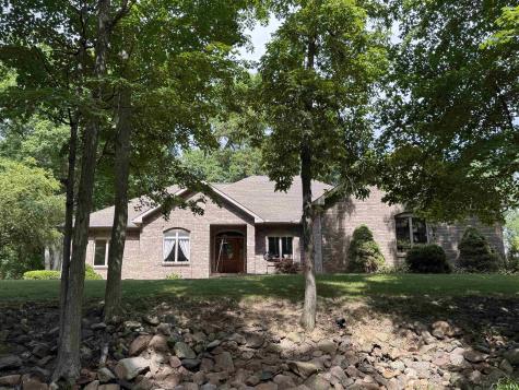 11624 W Briarwood Drive Monticello IN 47960