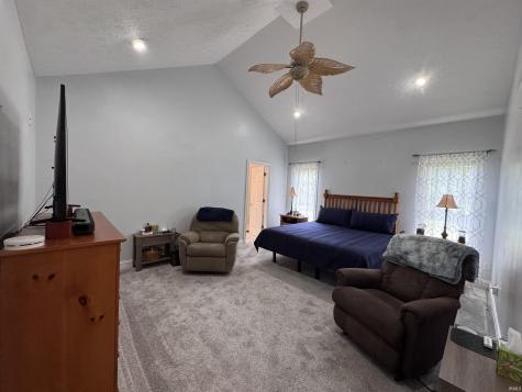 11624 W Briarwood Drive Monticello IN 47960