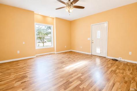 207 W Lake Street Knox IN 46534