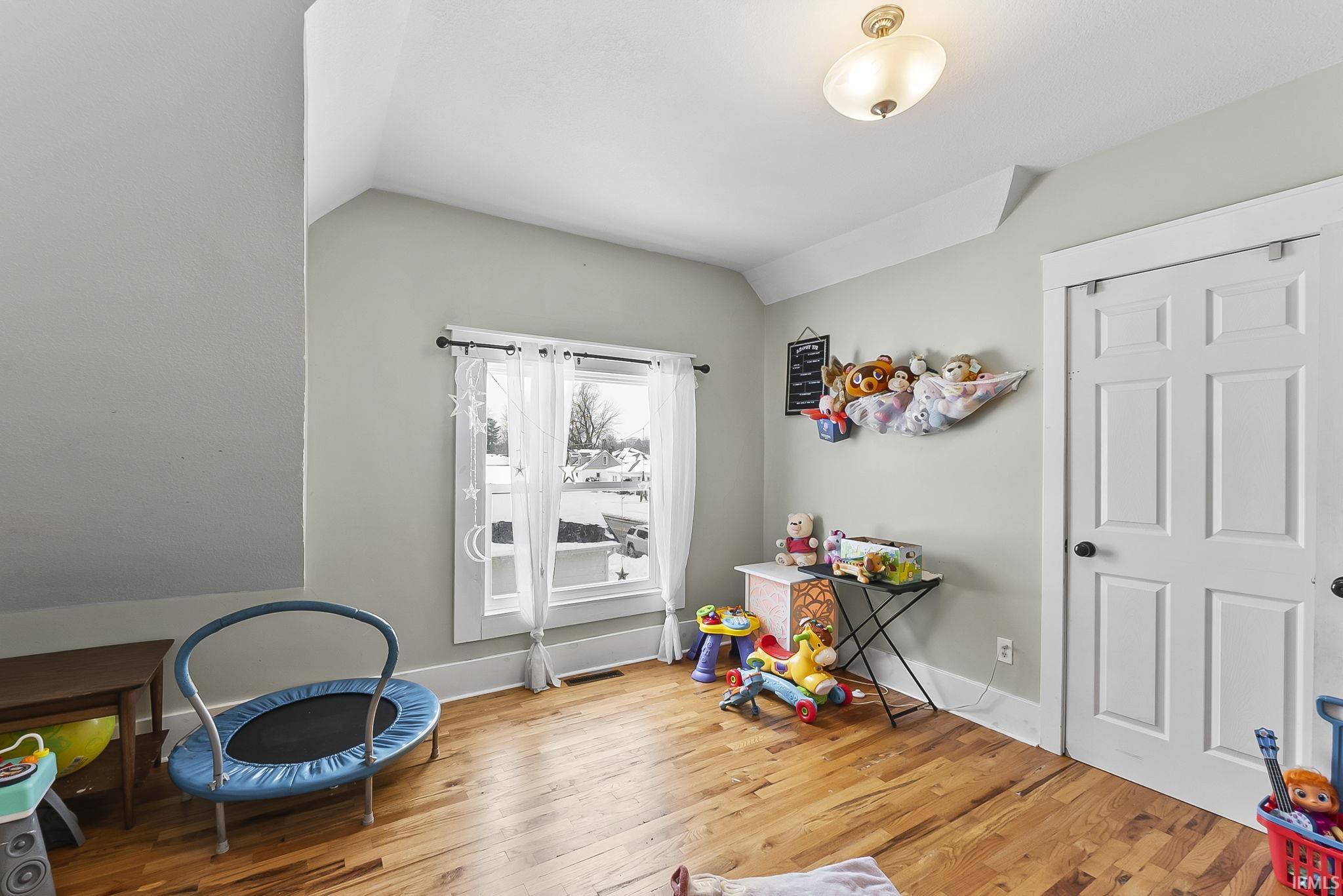 2228 E Market Street Warsaw IN 46580