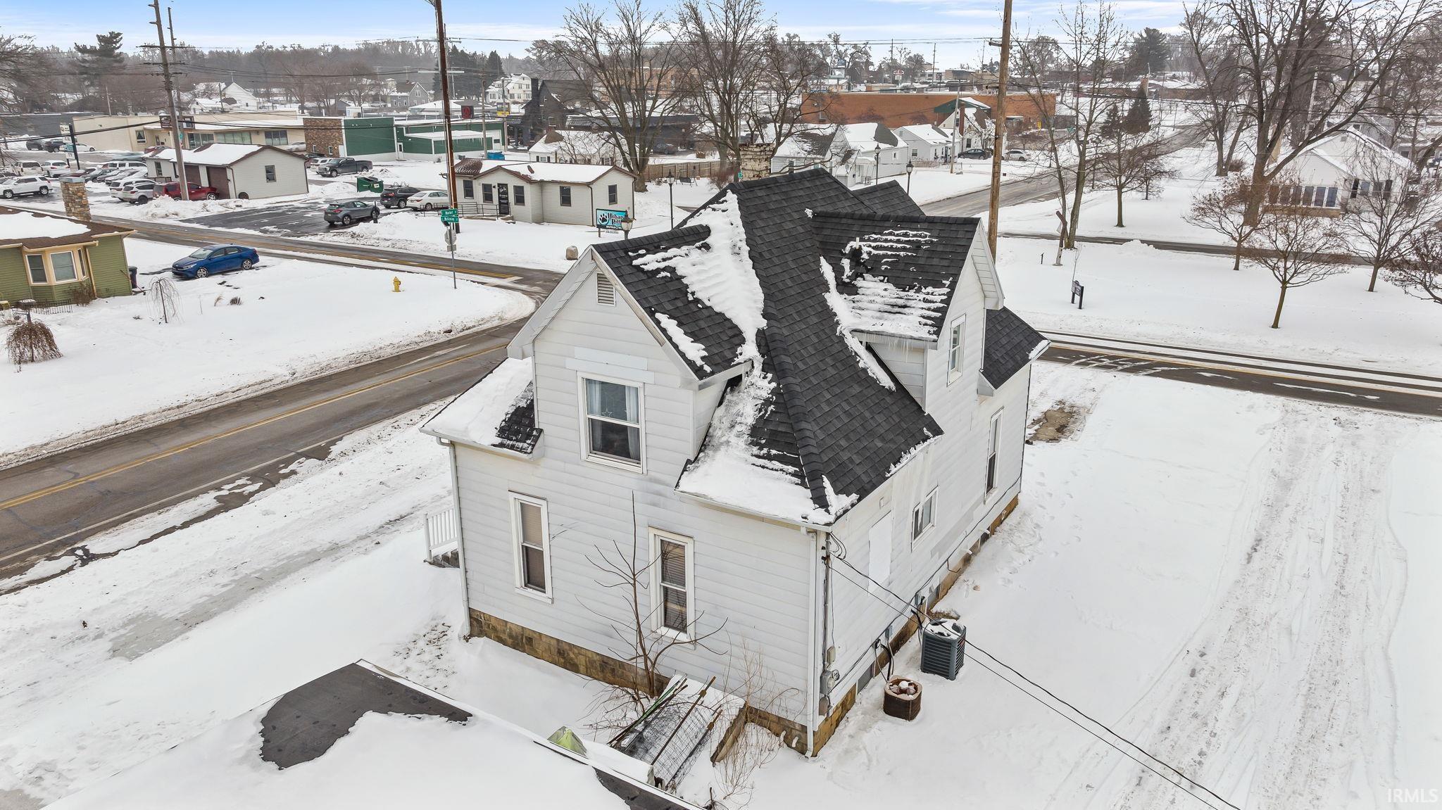 2228 E Market Street Warsaw IN 46580