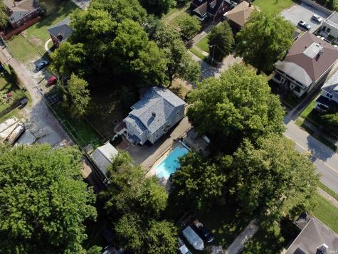 1216 SE Riverside Drive Evansville IN 47713