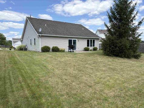 9925 Topaz Cove Fort Wayne IN 46804