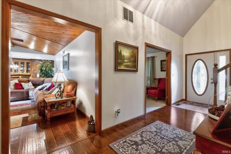 1145 NW 8th Street Linton IN 47441
