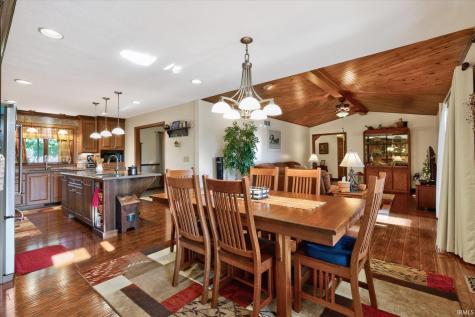1145 NW 8th Street Linton IN 47441
