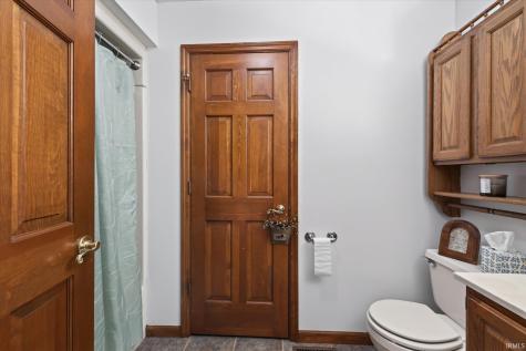 1145 NW 8th Street Linton IN 47441
