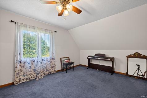 1145 NW 8th Street Linton IN 47441