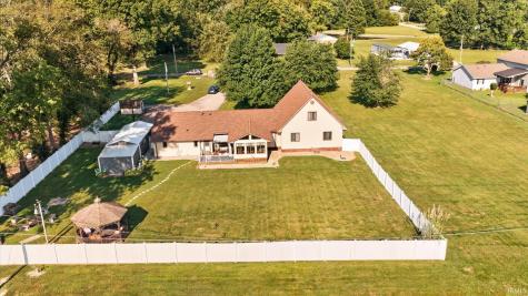 1145 NW 8th Street Linton IN 47441