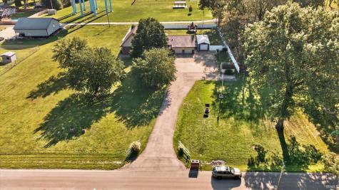 1145 NW 8th Street Linton IN 47441