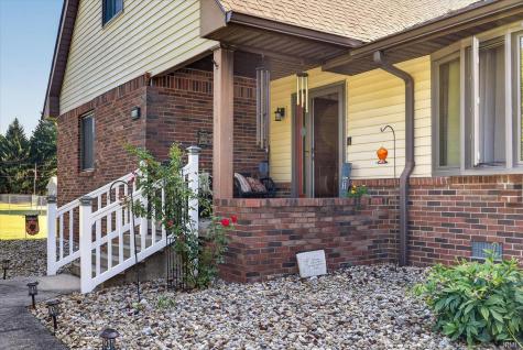 1145 NW 8th Street Linton IN 47441
