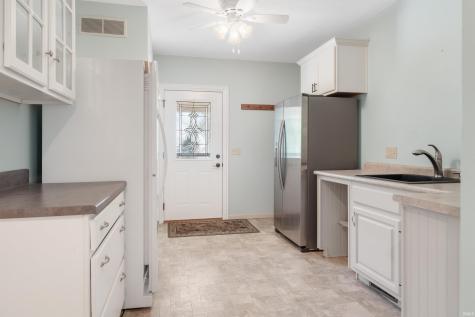 2821 Emerald Lake Drive Fort Wayne IN 46804
