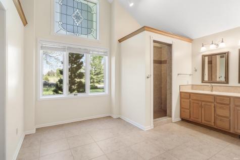 2821 Emerald Lake Drive Fort Wayne IN 46804