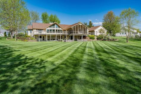 2821 Emerald Lake Drive Fort Wayne IN 46804