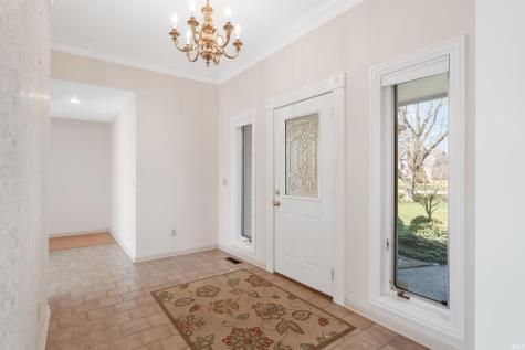 2821 Emerald Lake Drive Fort Wayne IN 46804