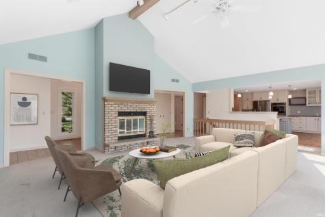 2821 Emerald Lake Drive Fort Wayne IN 46804