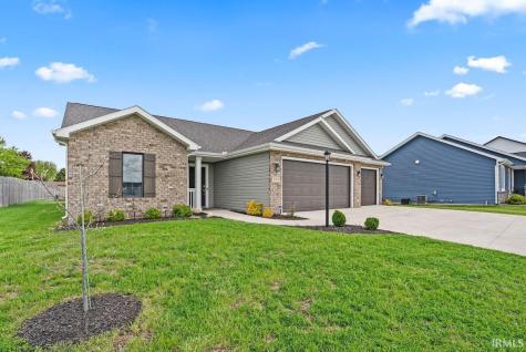 909 Jennifer Drive Ligonier IN 46767