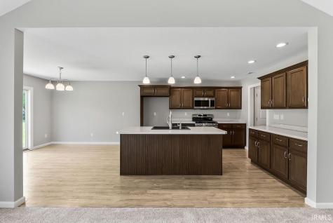 909 Jennifer Drive Ligonier IN 46767