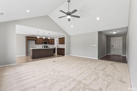 909 Jennifer Drive Ligonier IN 46767