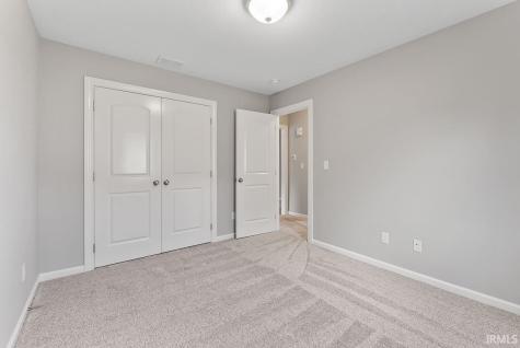 909 Jennifer Drive Ligonier IN 46767