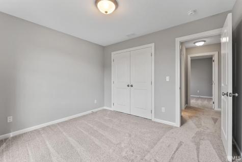 909 Jennifer Drive Ligonier IN 46767