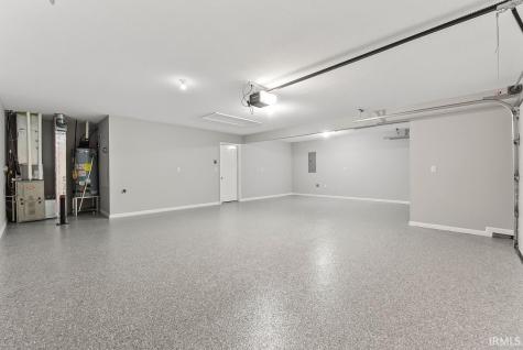 909 Jennifer Drive Ligonier IN 46767