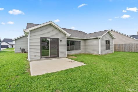 909 Jennifer Drive Ligonier IN 46767