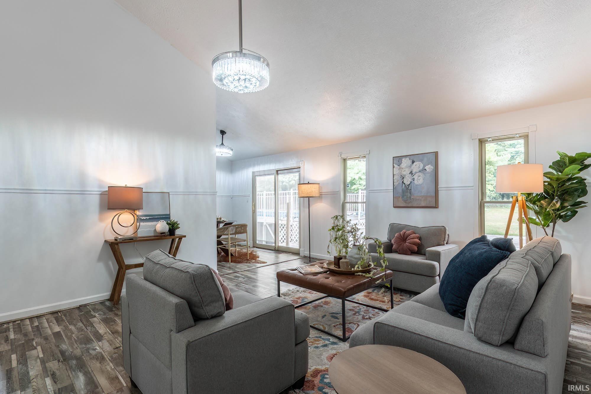 1250 N Arbutus Trail Warsaw IN 46580