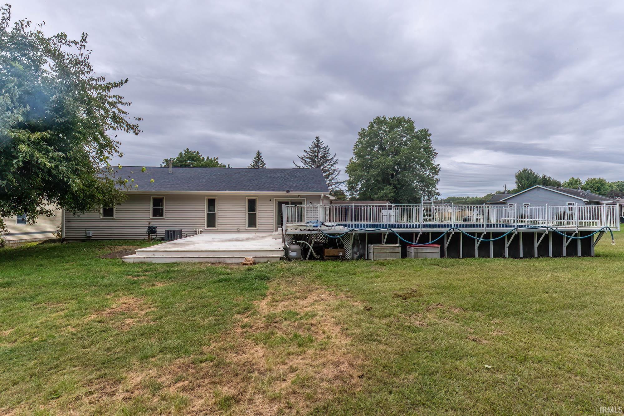 1250 N Arbutus Trail Warsaw IN 46580
