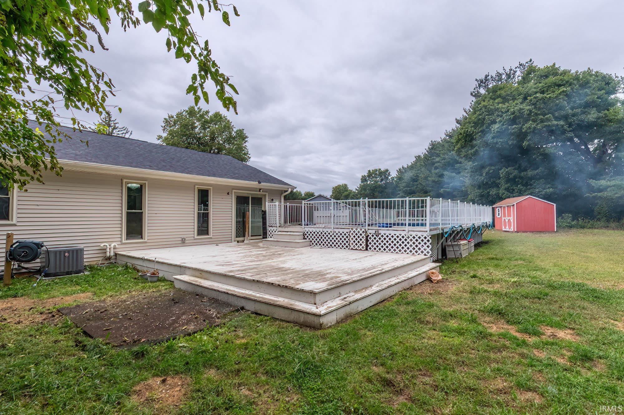 1250 N Arbutus Trail Warsaw IN 46580
