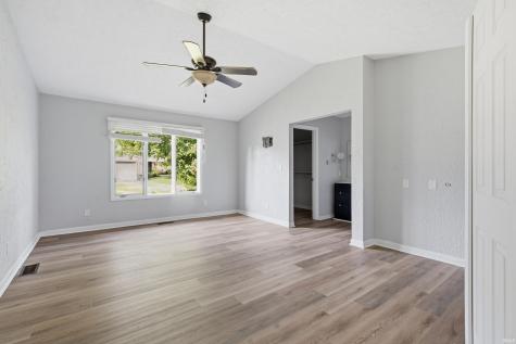 4102 W Squire Court Muncie IN 47304