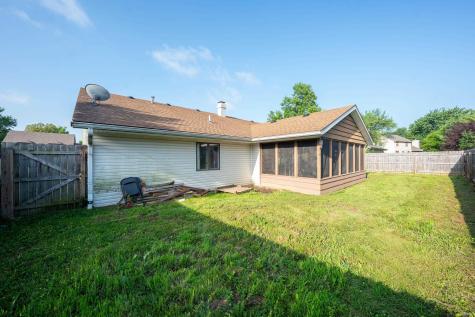 4102 W Squire Court Muncie IN 47304