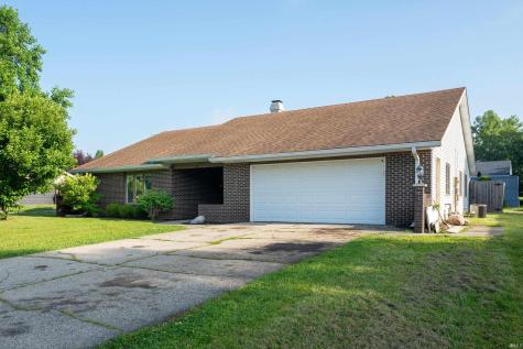 4102 W Squire Court Muncie IN 47304