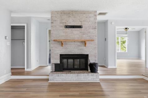 4102 W Squire Court Muncie IN 47304