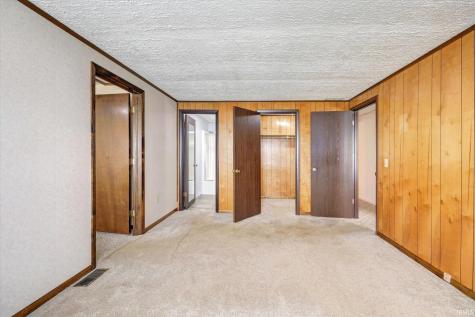 5371 W Shadybrook Drive Bloomington IN 47403