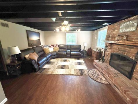 1900 Schlensker Road Evansville IN 47725
