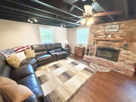 1900 Schlensker Road Evansville IN 47725