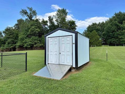209 Poplar Street Loogootee IN 47553