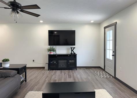 209 Poplar Street Loogootee IN 47553