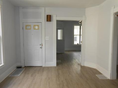 2434 Thompson Avenue Fort Wayne IN 46807