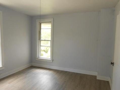 2434 Thompson Avenue Fort Wayne IN 46807