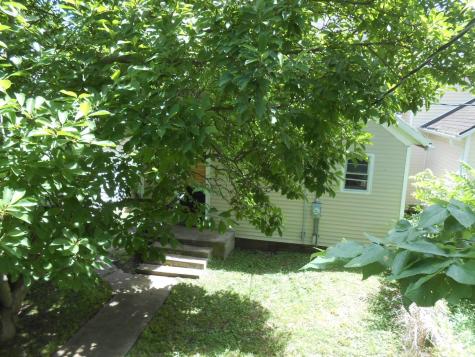 2434 Thompson Avenue Fort Wayne IN 46807
