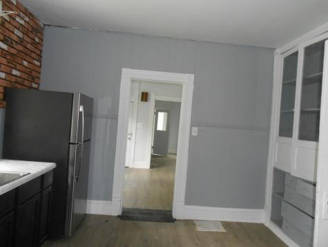 2434 Thompson Avenue Fort Wayne IN 46807