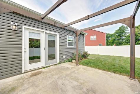 4758 W Hidden Meadow Drive Bloomington IN 47404