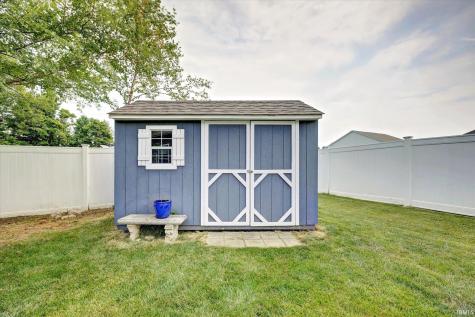 4758 W Hidden Meadow Drive Bloomington IN 47404